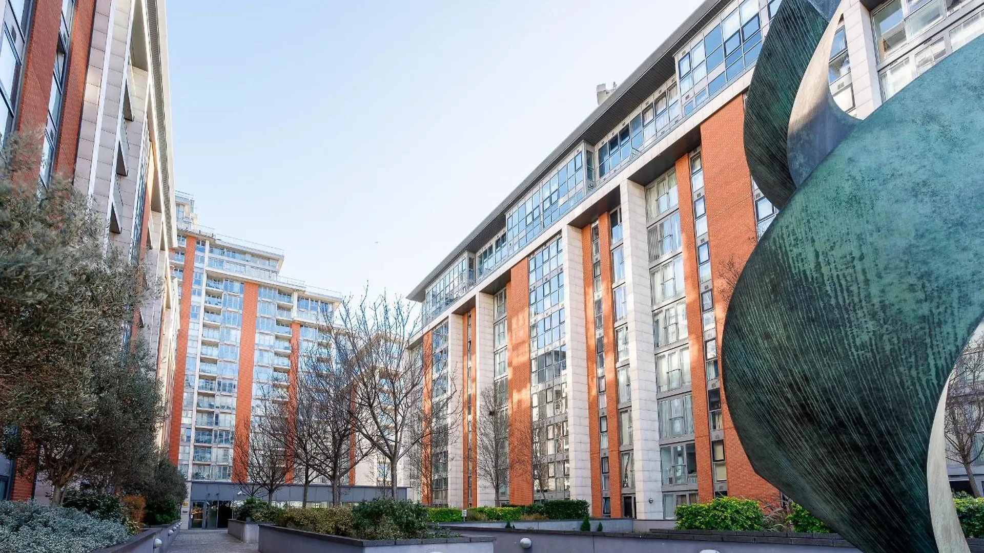 Apartment 32 Ross Apartment, Canary Wharf Area London